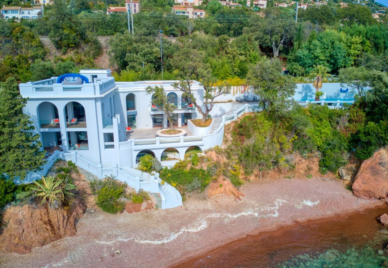 Villa in Saint Raphael - Palmes d'Or Properties - Ref ANTHEA