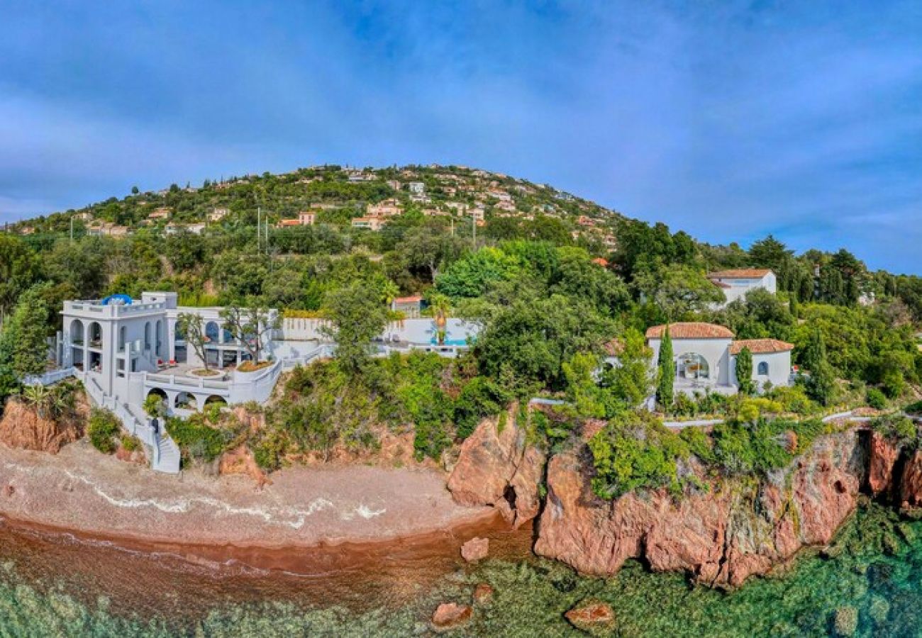 Villa in Saint Raphael - Palmes d'Or Properties - Ref ANTHEA