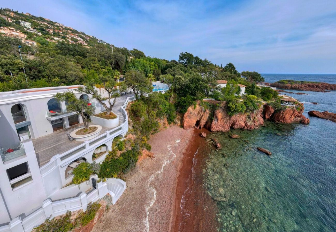 Villa in Saint Raphael - Palmes d'Or Properties - Ref ANTHEA