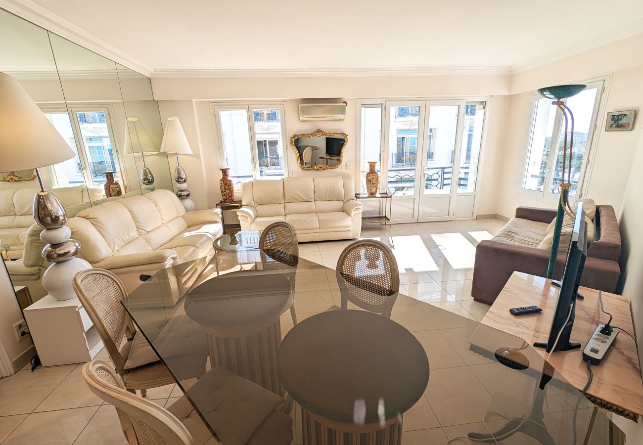 Apartment in Cannes - Palmes d'Or Properties - Ref ILES