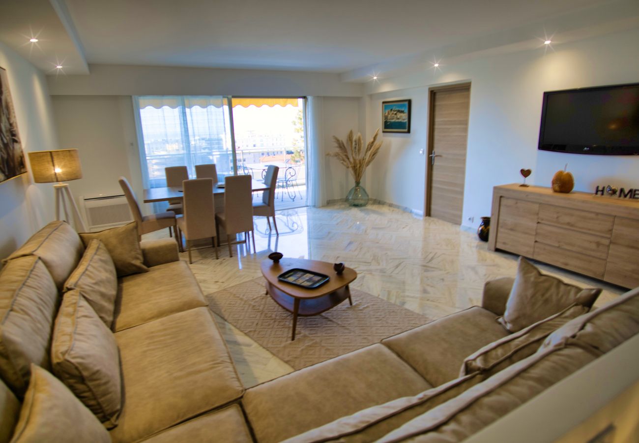 Apartment in Cannes - Palmes d'Or Properties - Ref VEZ