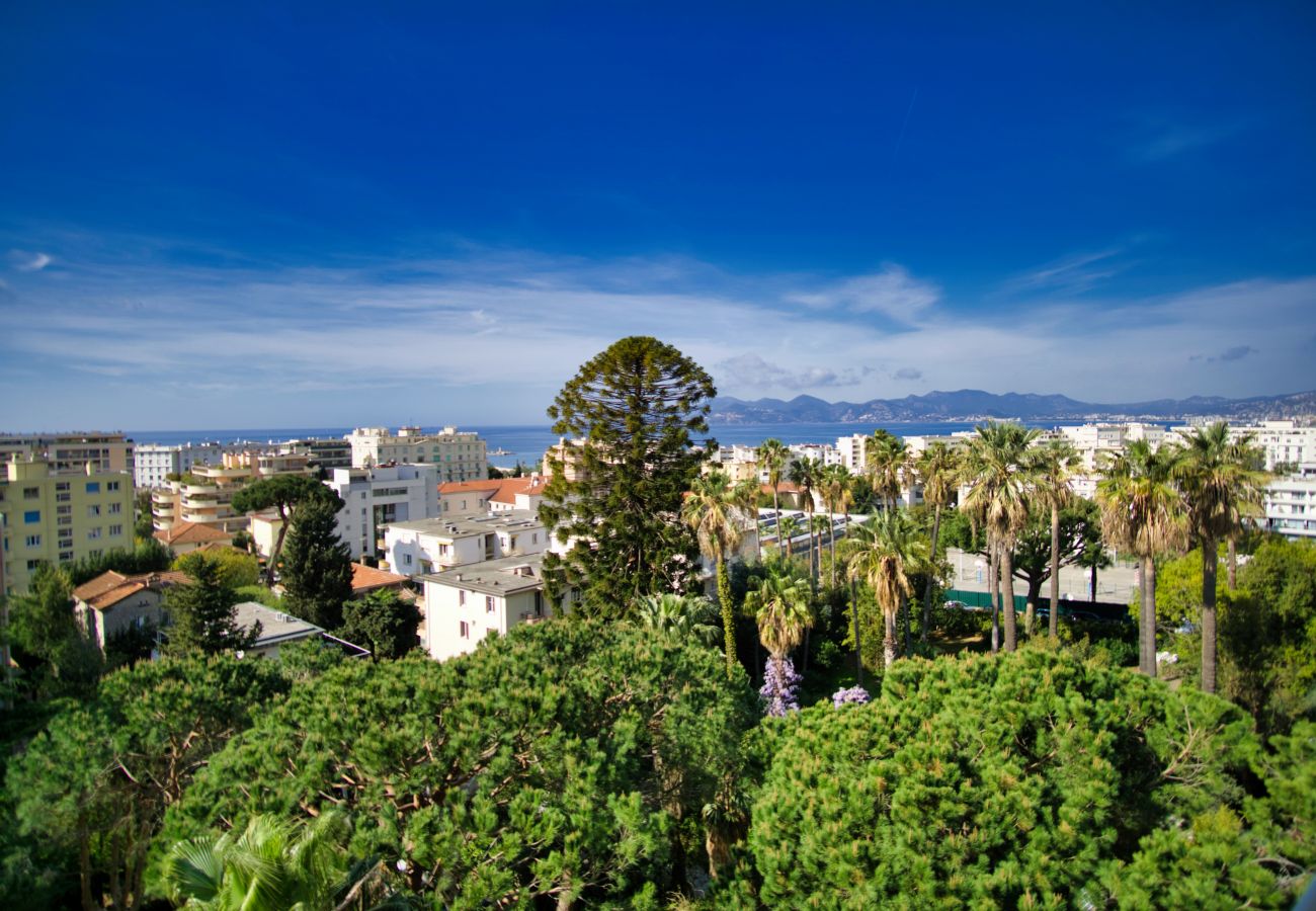 Apartment in Cannes - Palmes d'Or Properties - Ref VEZ