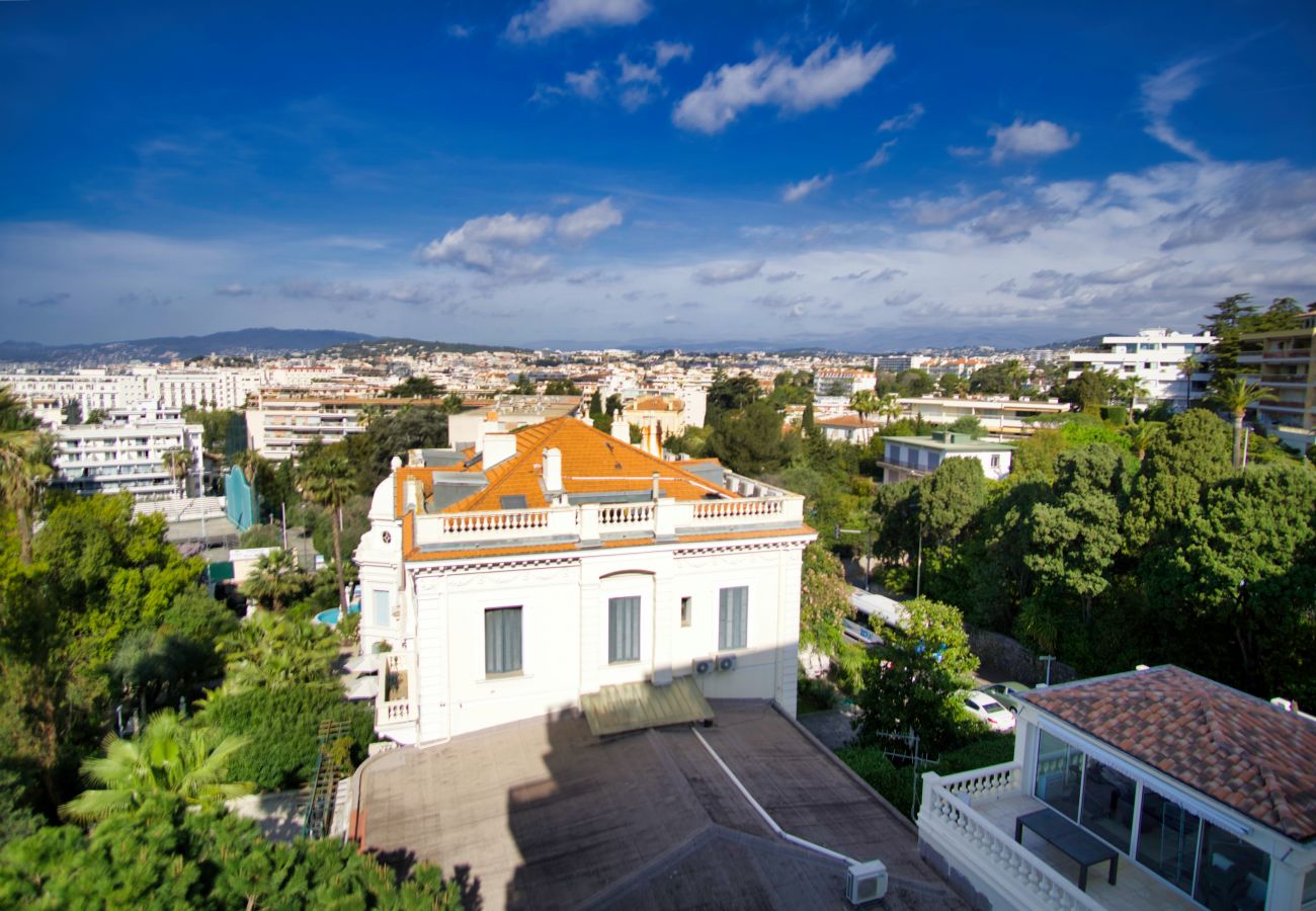 Apartment in Cannes - Palmes d'Or Properties - Ref VEZ