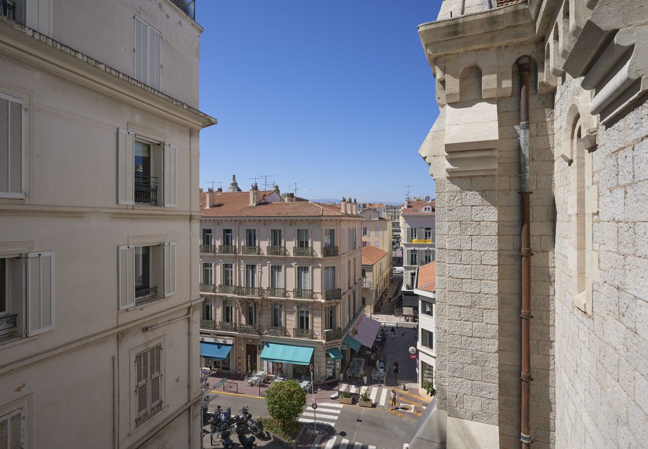 Apartment in Cannes - Palmes d'Or Properties - Ref F501