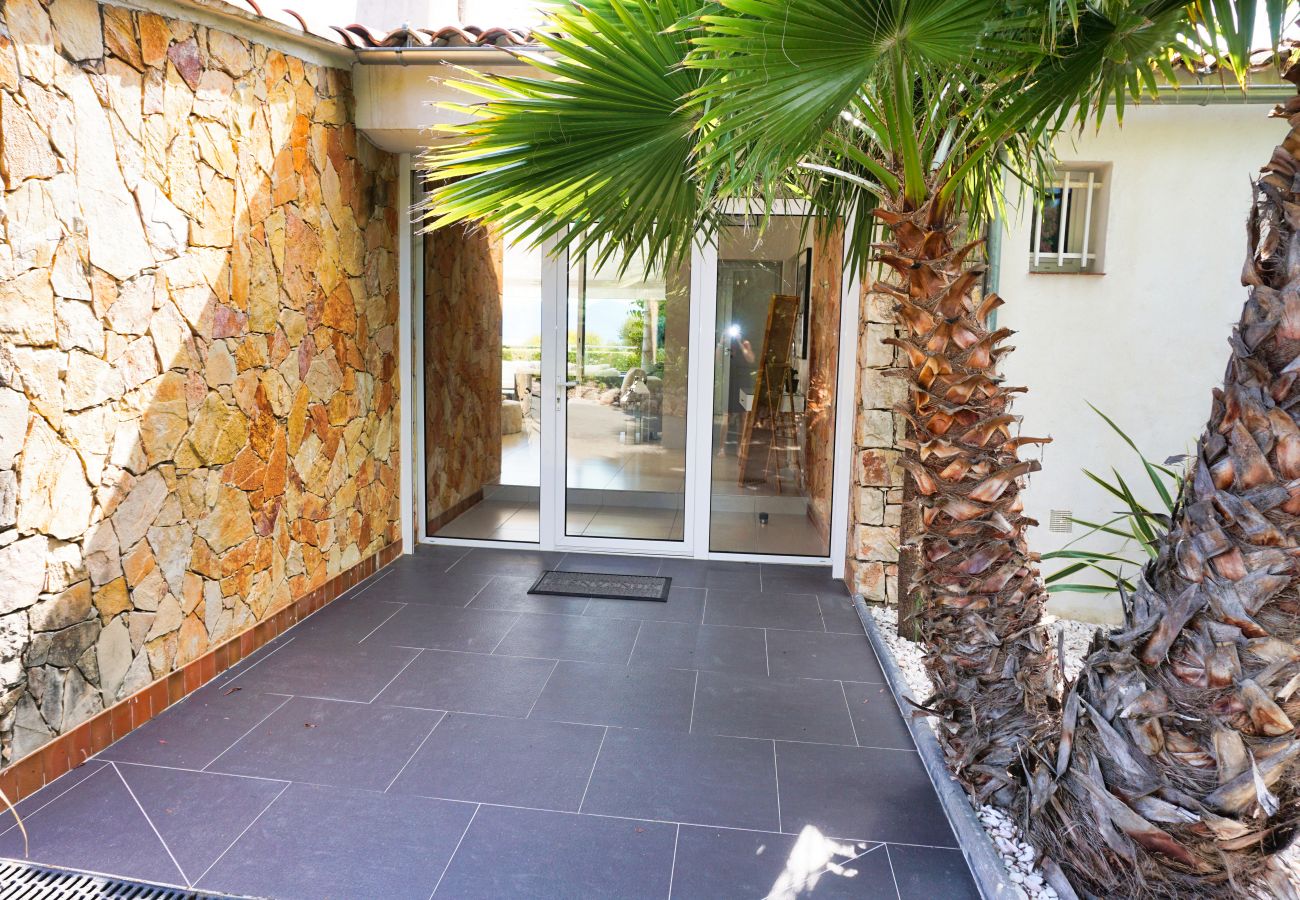 Villa in Cannes - Palmes d'Or Properties - ref JOA