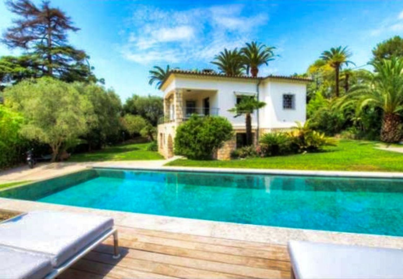 Villa in Cannes - Palmes d'Or Properties - Ref MOGA