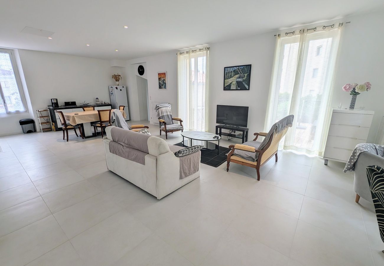 House in Cannes - Ref JAS Palmes d Or Properties