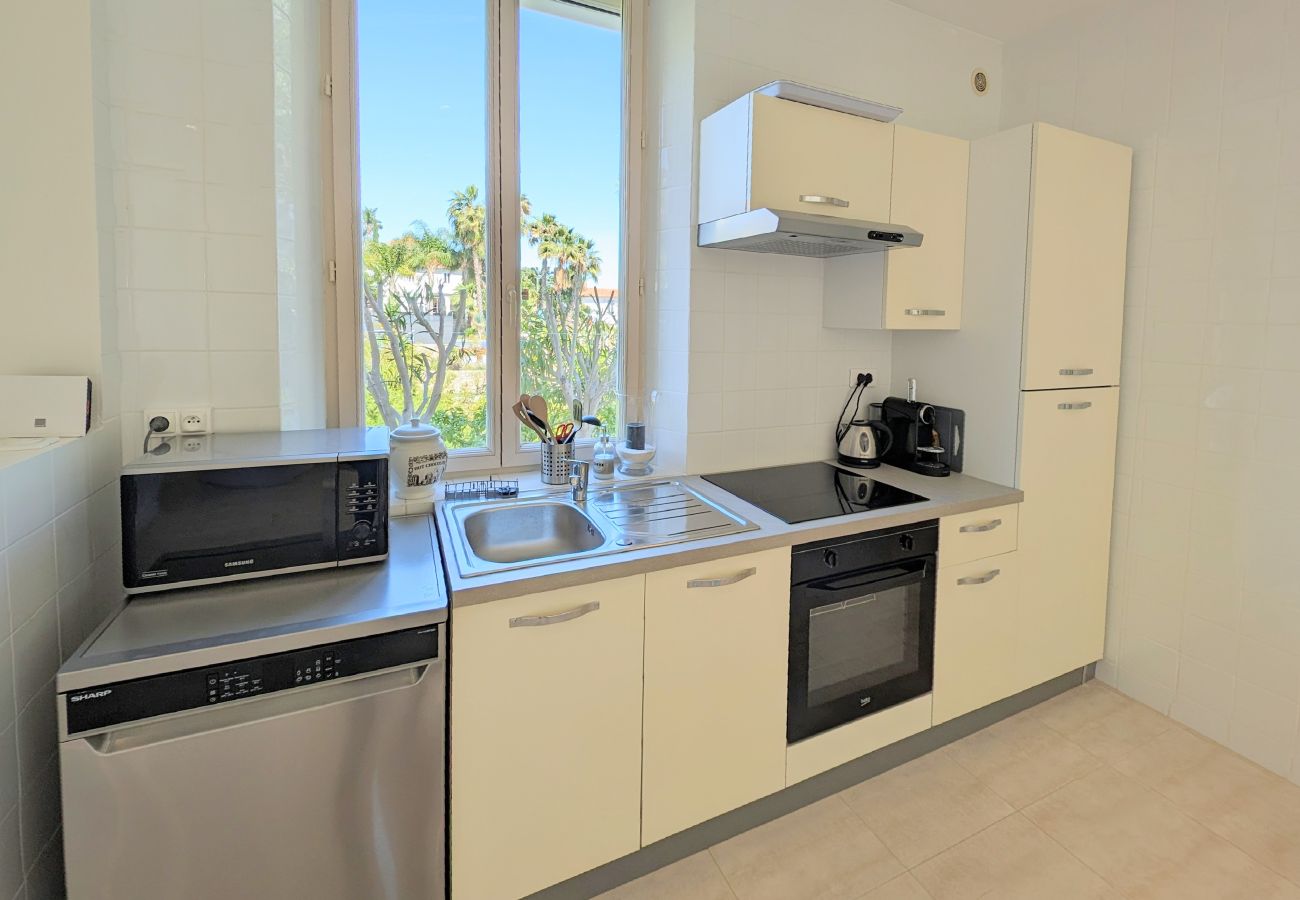 Apartment in Golfe Juan - Ref GOLFE Palmes d Or Properties