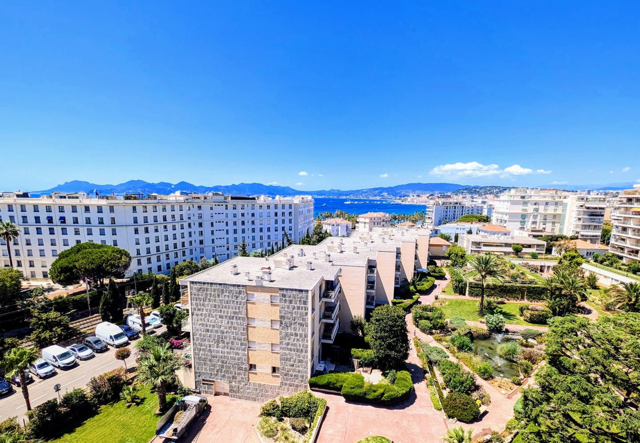 Apartment in Cannes - Ref ROOFTOP by Palmes d'Or Properties