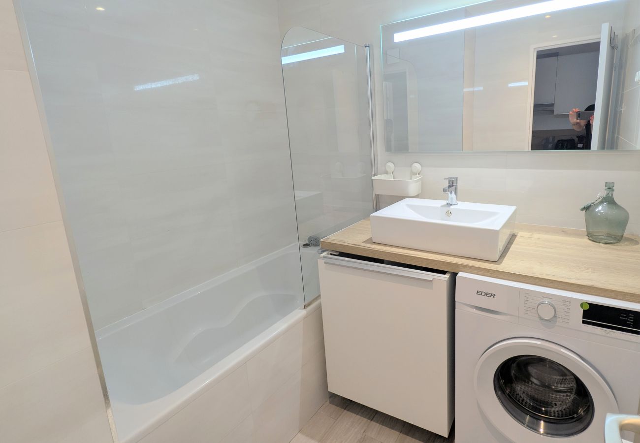 Apartment in Juan-les-Pins - Ref Poincaré by Palmes d'Or Properties