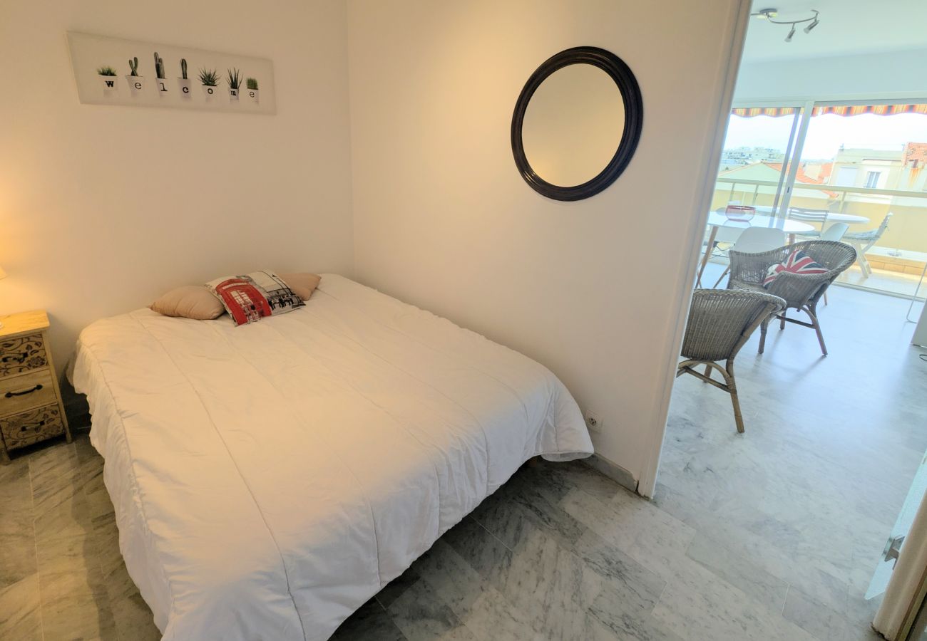 Apartment in Juan-les-Pins - Ref Poincaré by Palmes d'Or Properties