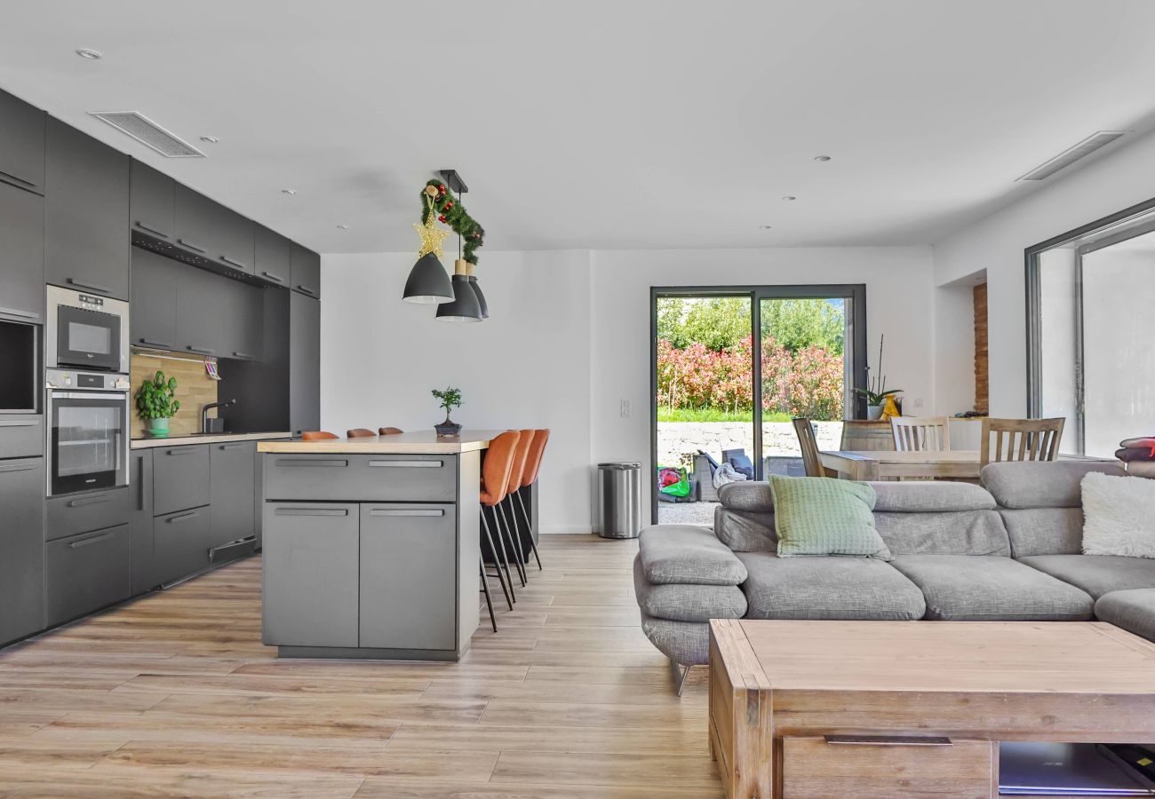 Villa in Mougins - Ref Cabrieres by Palmes d Or Properties