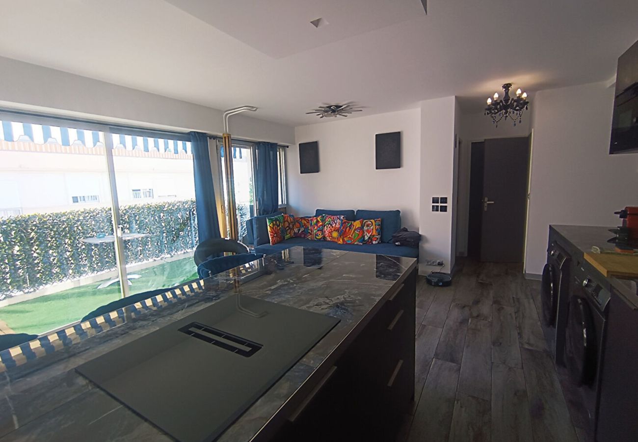 Apartment in Vallauris - Doris by Palmes d or Properties