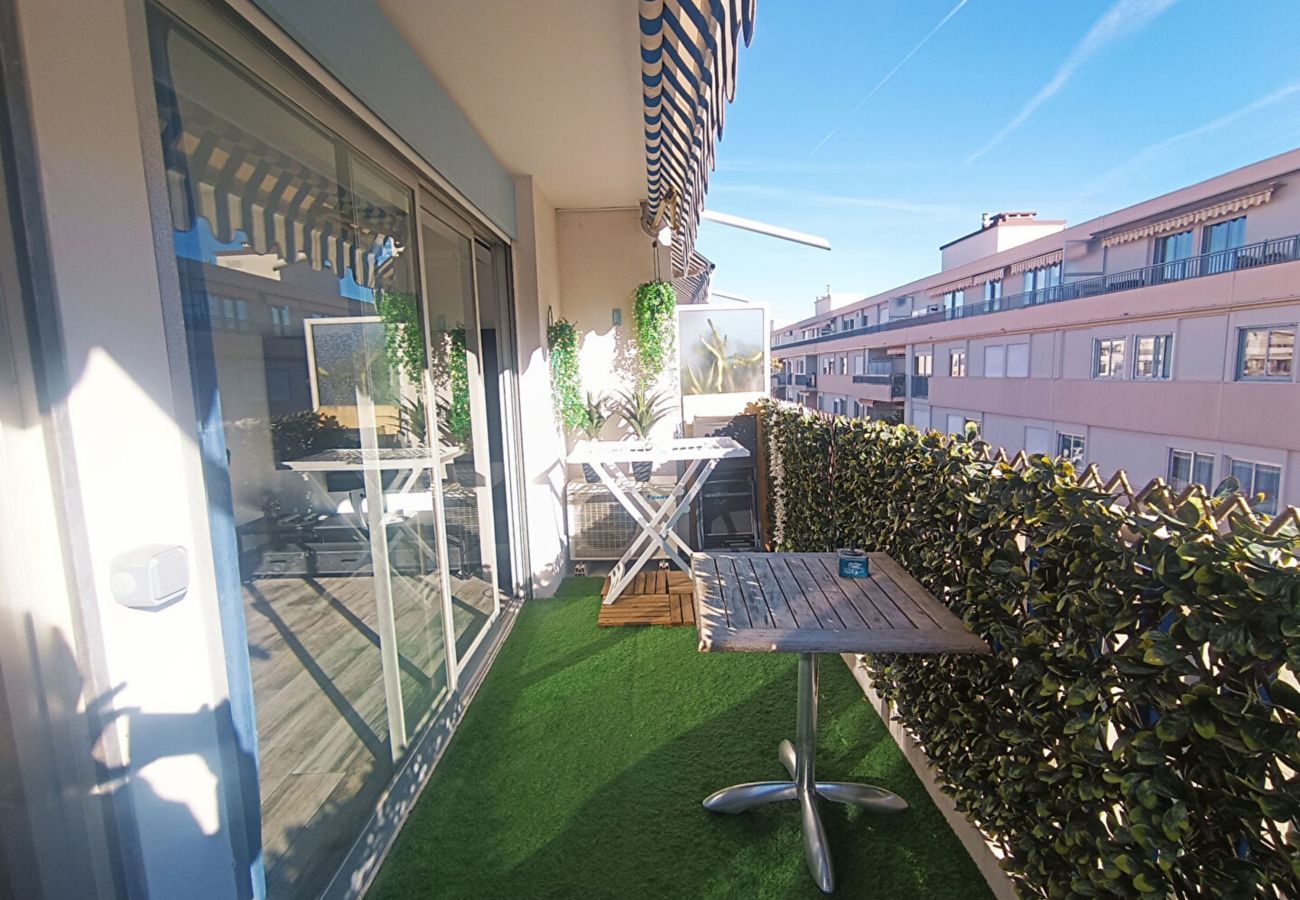 Apartment in Vallauris - Doris by Palmes d or Properties