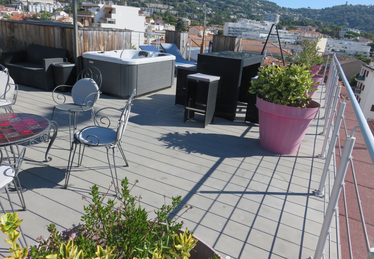 Appartement à Cannes - Palmes d'Or Properties - Ref NICO