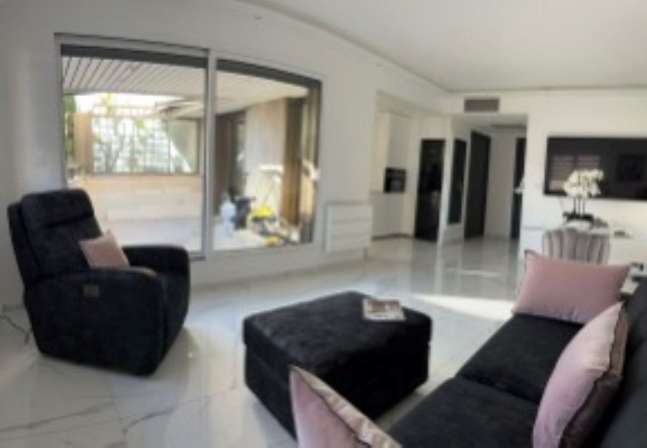 Appartement à Cannes - Palmes d'Or Properties - Ref GRAY