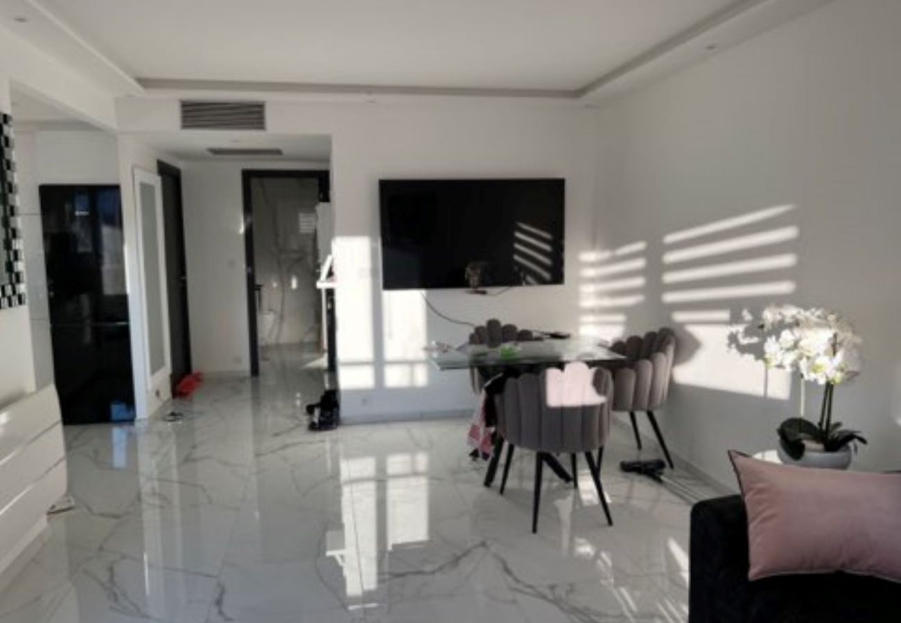 Appartement à Cannes - Palmes d'Or Properties - Ref GRAY