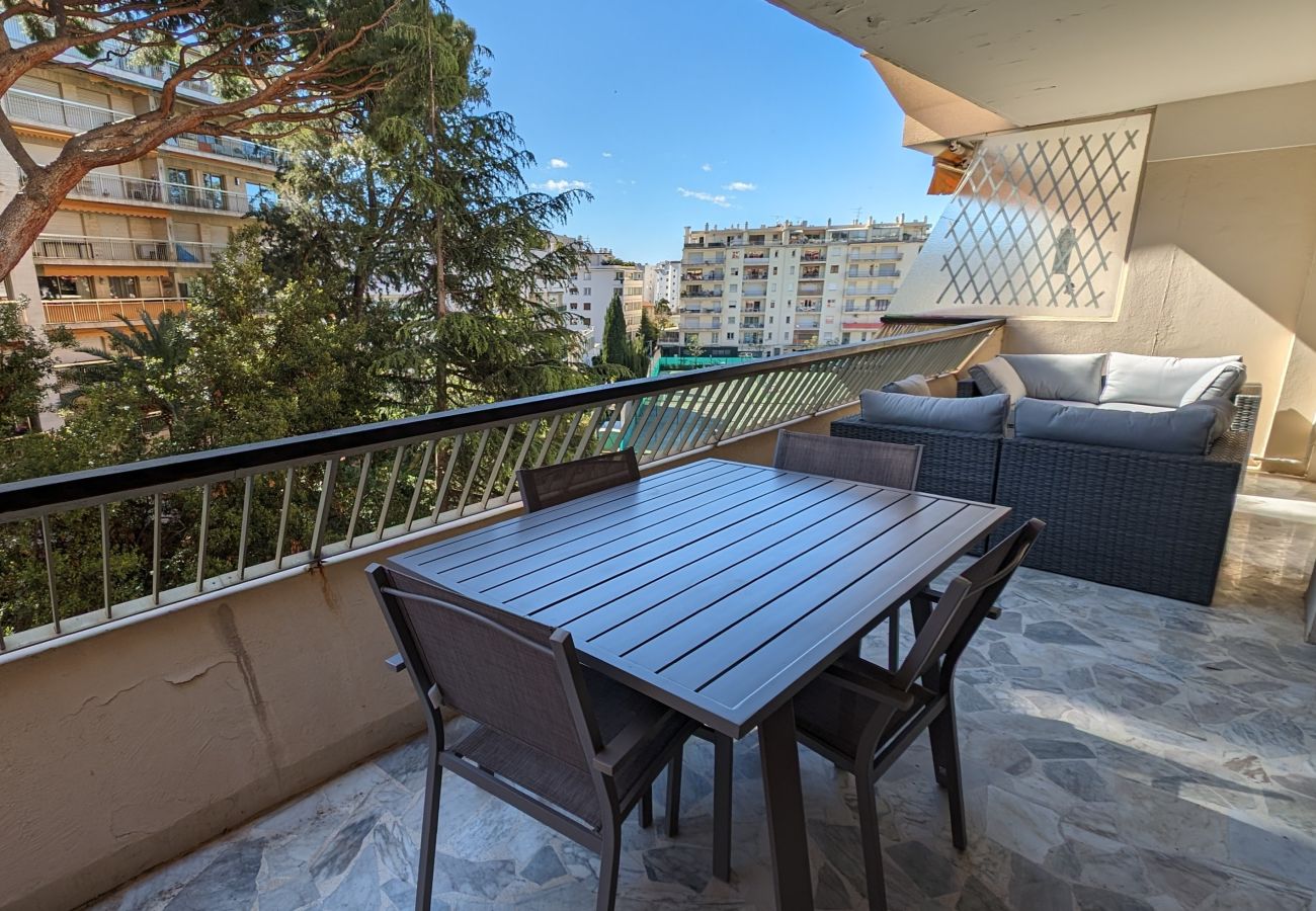 Appartement à Cannes - Ref LACOUR7 Palmes d Or Properties