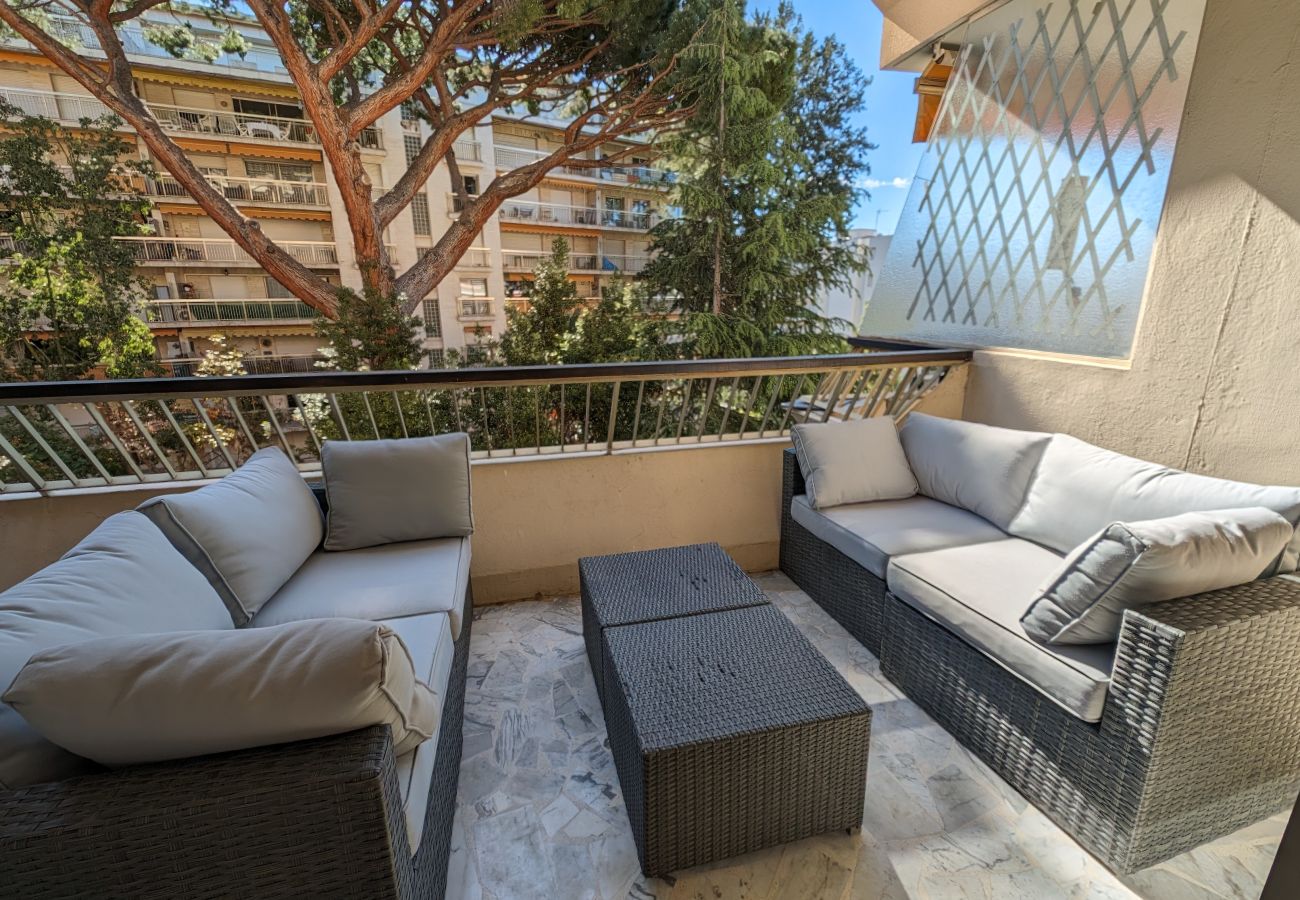 Appartement à Cannes - Ref LACOUR7 Palmes d Or Properties