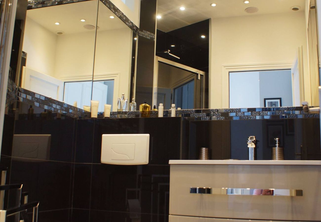 Appartement à Cannes - REF CAR BY PALMES D OR PROPERTIES