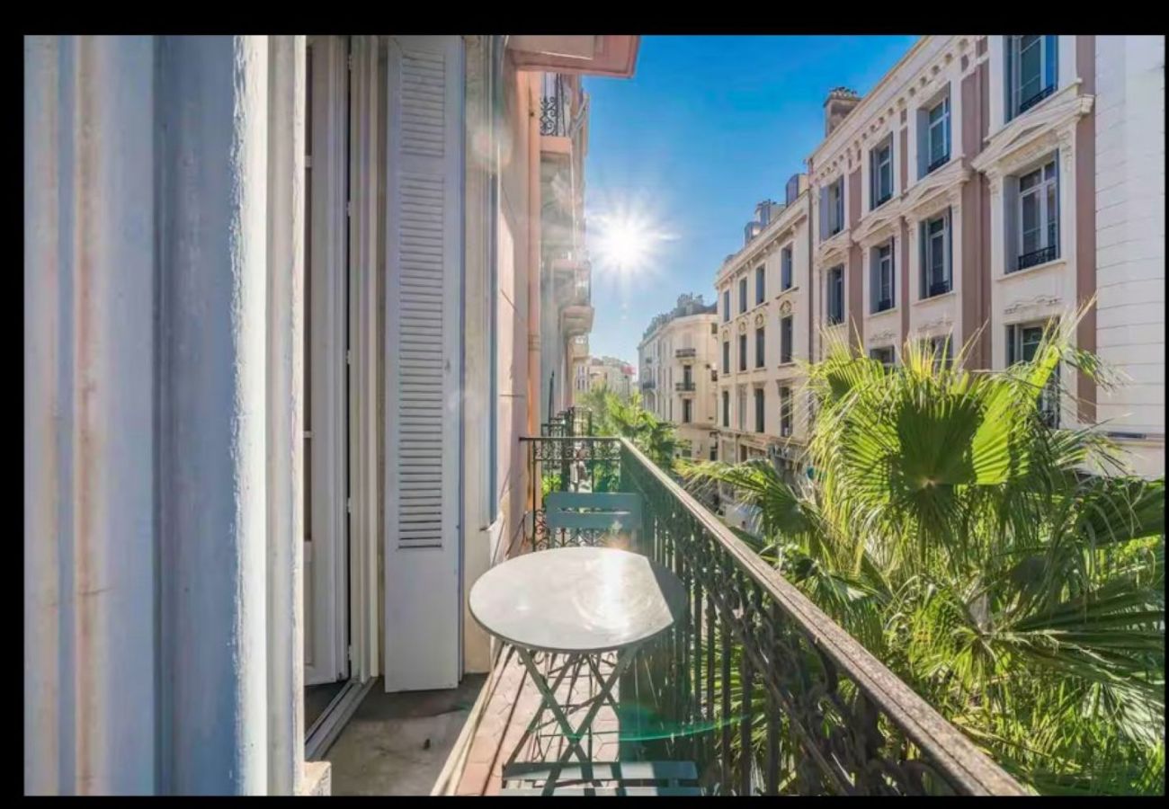Appartement à Cannes - REF CAR BY PALMES D OR PROPERTIES